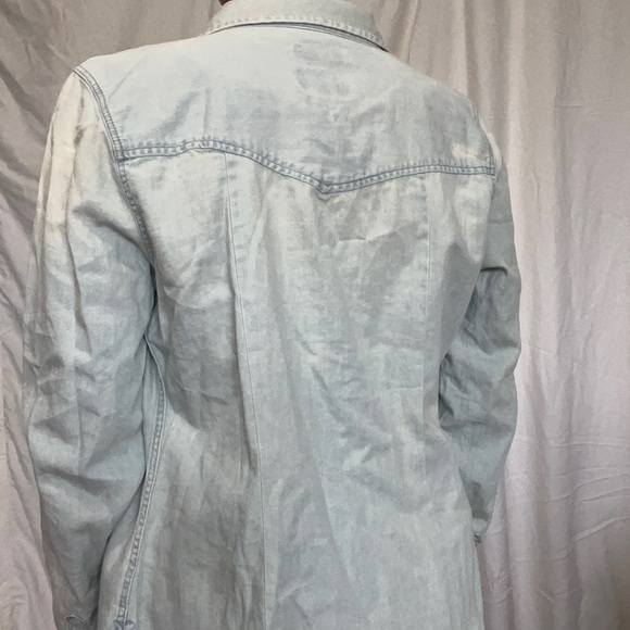 American Eagle Denim Button Up Shirt - Picture 4 of 4
